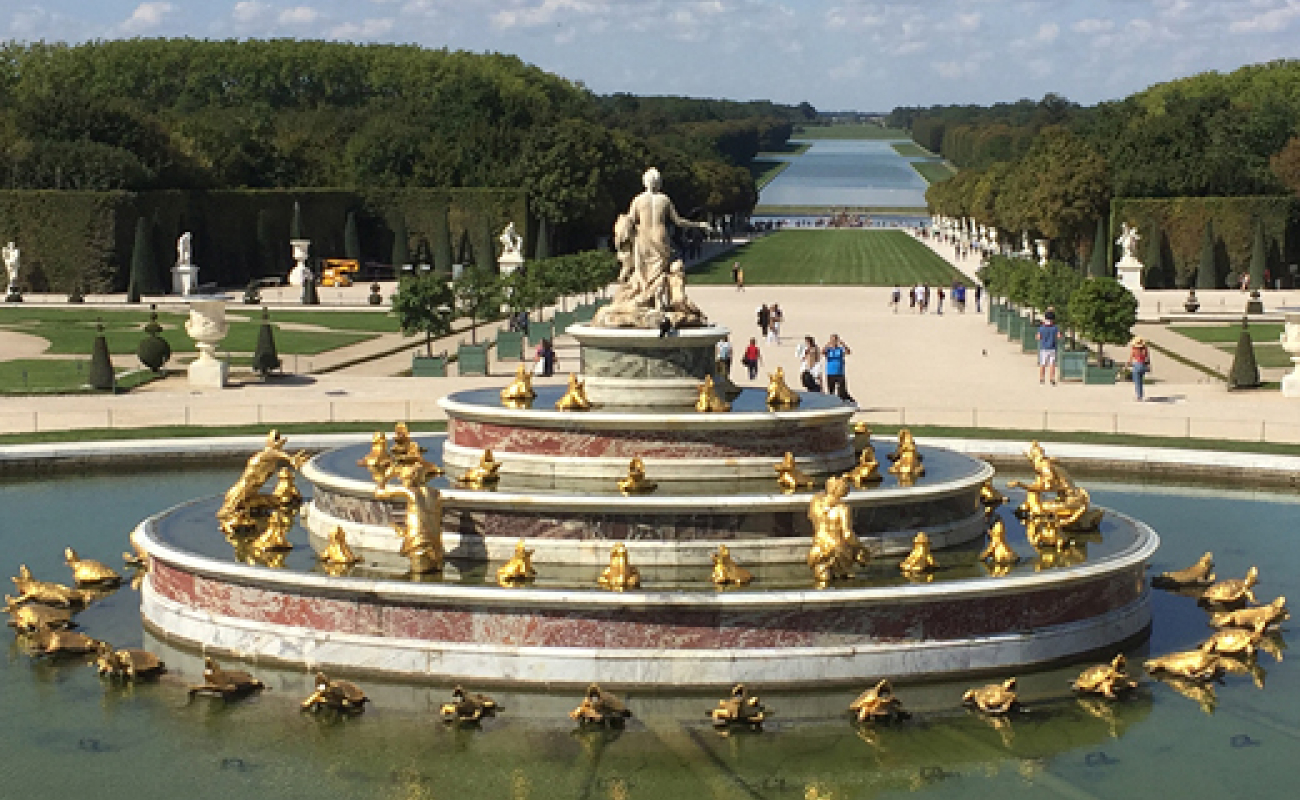 Tout refaire à l’identique et retrouver les gestes d’autrefois : telle est l’ambition des fontainiers du château de Versailles.