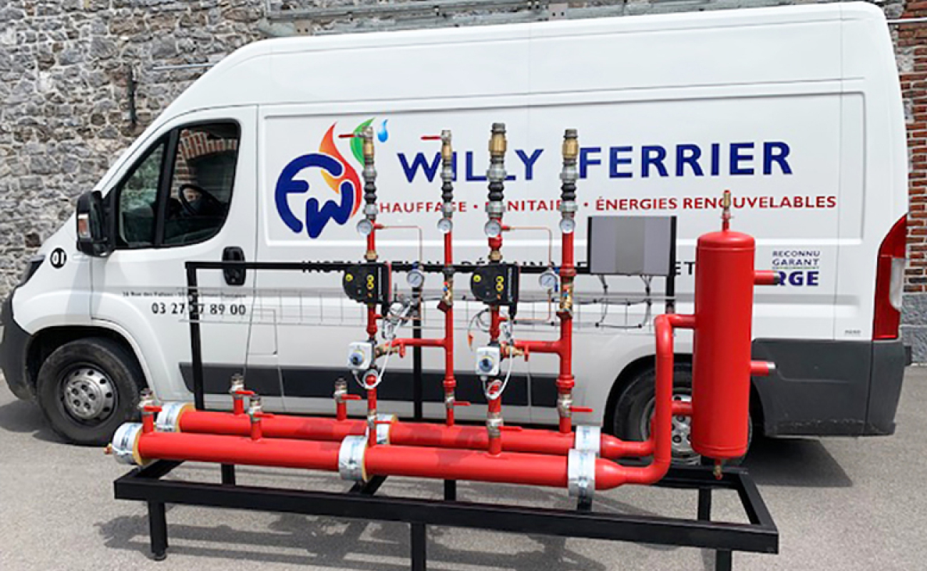 Willy ferrier, installateur du Nord, s’est converti à la préfabrication en atelier de ses sous-stations.