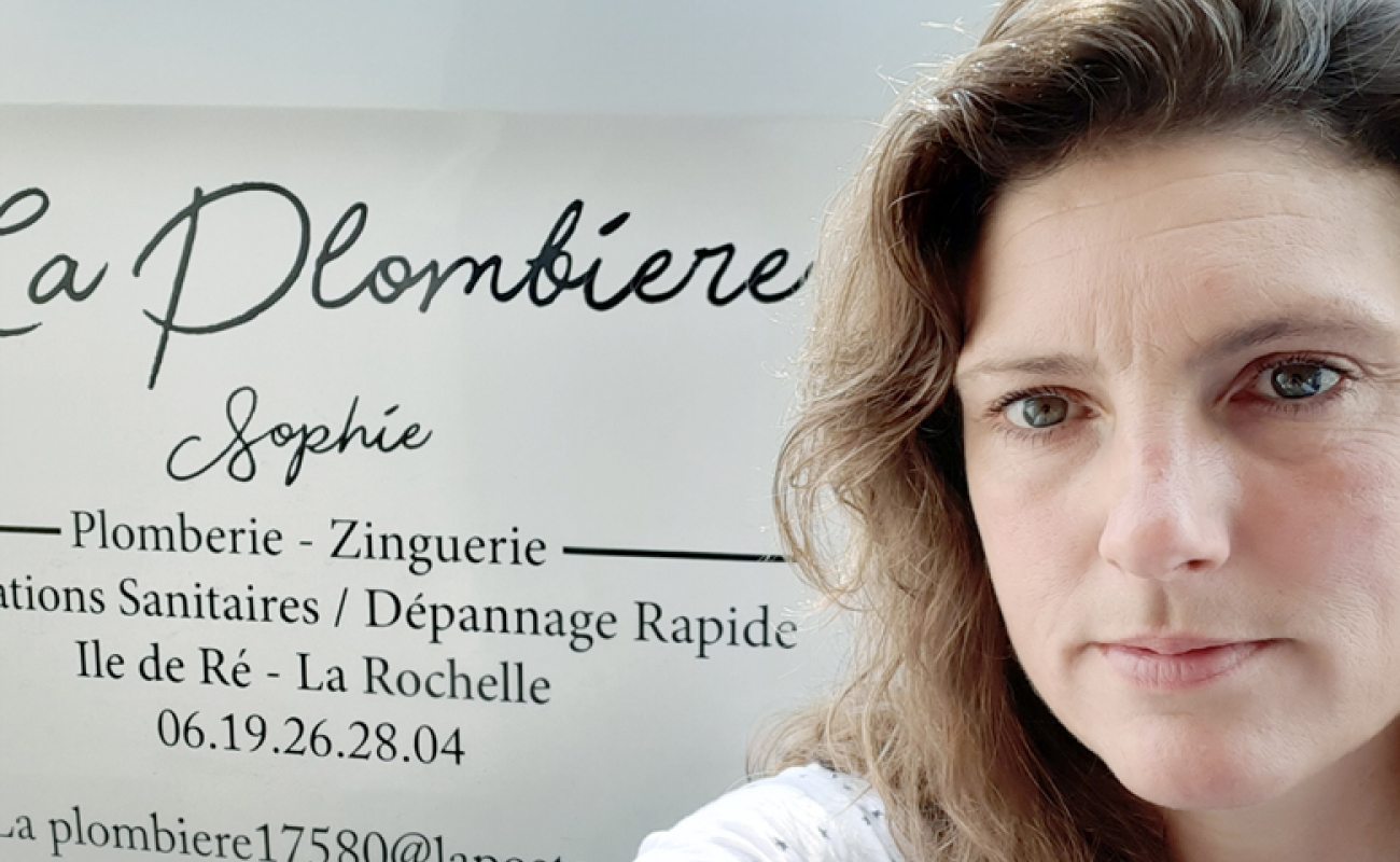 C’est suite à une reconversion que Sophie Lécuellé est devenue plombière et zingueuse.