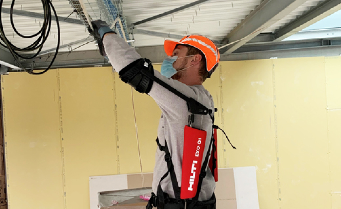 Un exosquelette pour soulager les efforts des salariés