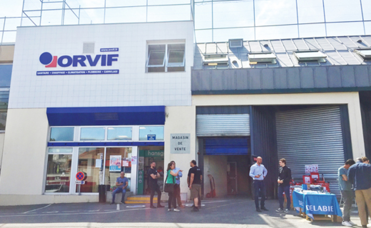 Orvif mise sur le service
