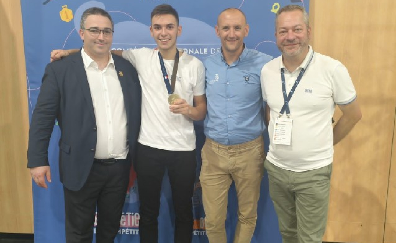 Anthony Daviet, Axel Bézias, Nicolas Coindet et Thierry Bricard