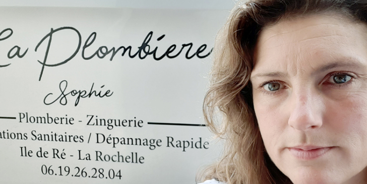 C’est suite à une reconversion que Sophie Lécuellé est devenue plombière et zingueuse.