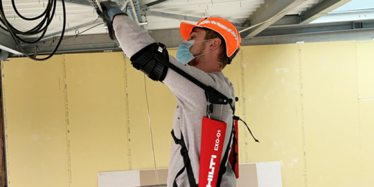 Un exosquelette pour soulager les efforts des salariés
