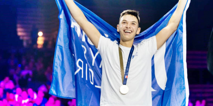 Axel Bézias, 19 ans, médaille d’or en plomberie-chauffage aux Worldskills France