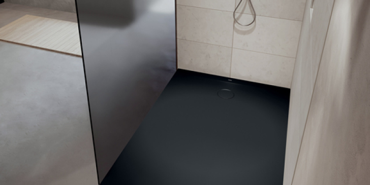 Receveurs et parois de douche : des espaces douches pratiques et esthétiques