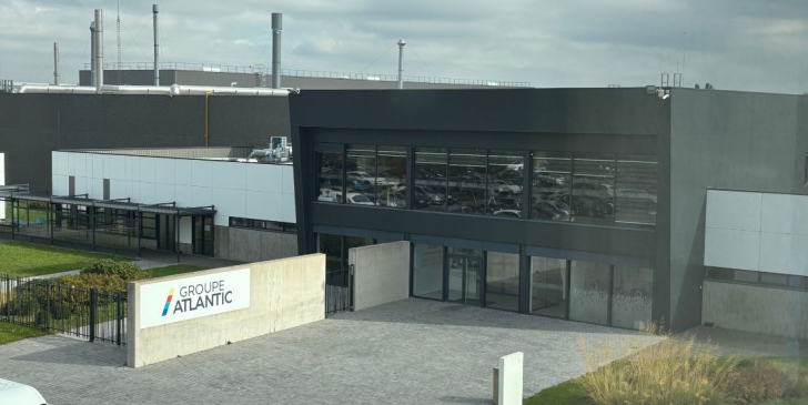 Groupe Atlantic passe sous contrôle majoritaire de Paloma Rheem. Le fabricant vendéen conserve son siège en France et mise sur les solutions thermodynamiques, dans un contexte de consolidation du marché HVAC.